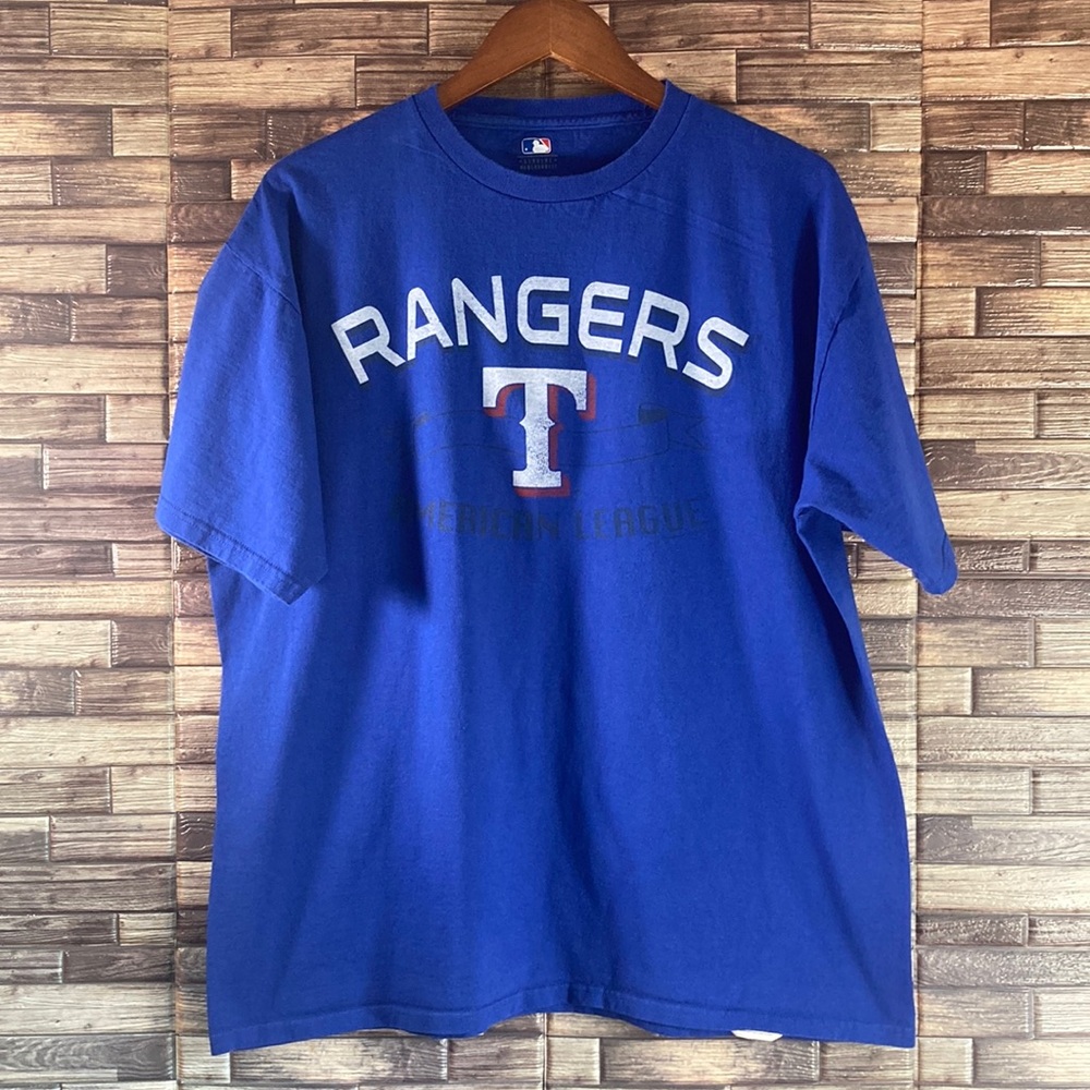 EUC Genuine Merchandise XL Blue Rangers T-Shirt